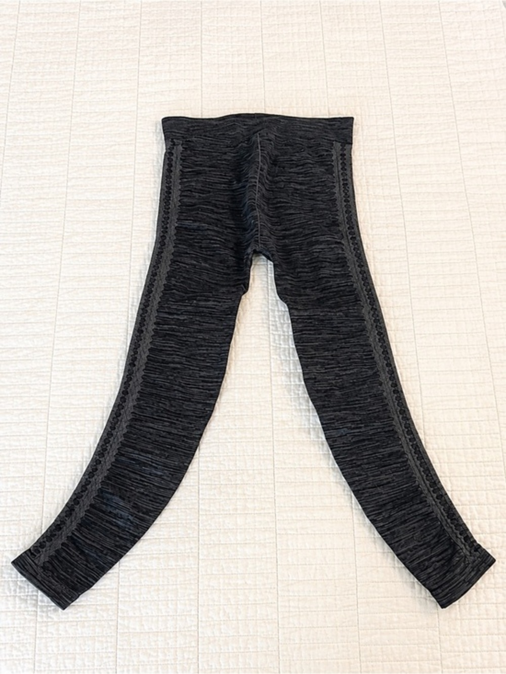 NikiBiki Seamless Moto Legging O/S Braided Leg Detail Bikercore